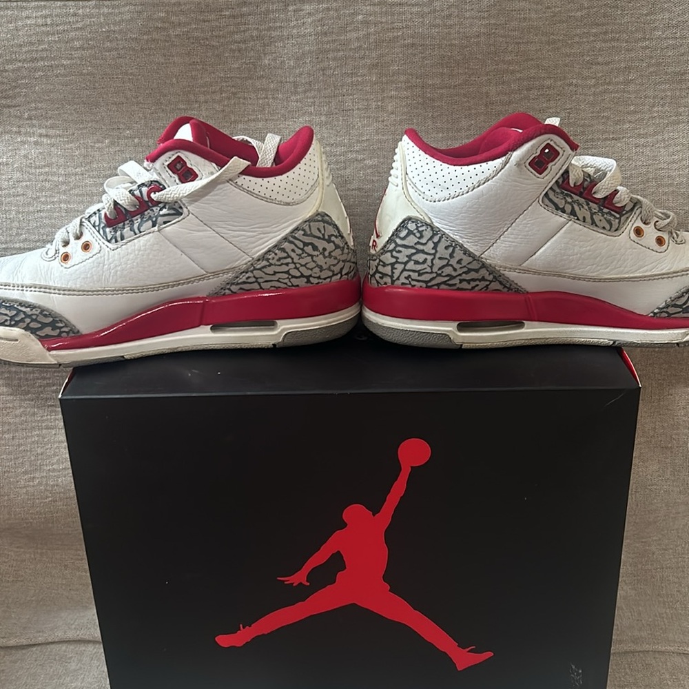 Air Jordan 3 Retro (GS) Sneakers